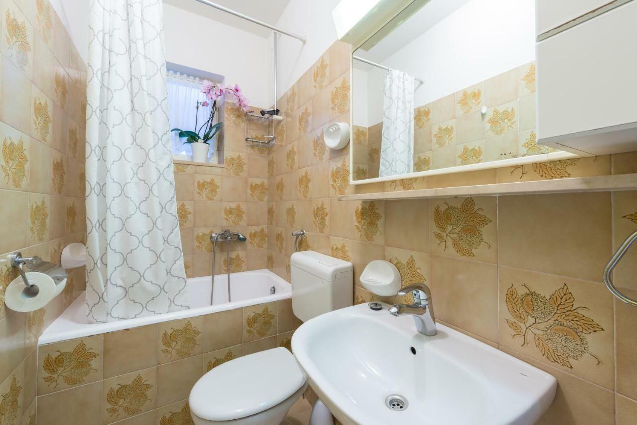 Ferienwohnung Apartman Lu Mokošica Exterior foto
